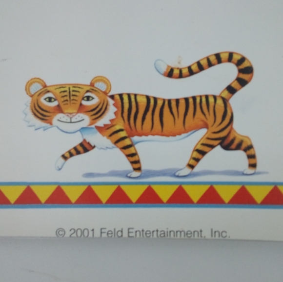 Vintage 2001 Ringling Bros. Barnum & Bailey Souvenir Program 131st Circus - Picture 2 of 11